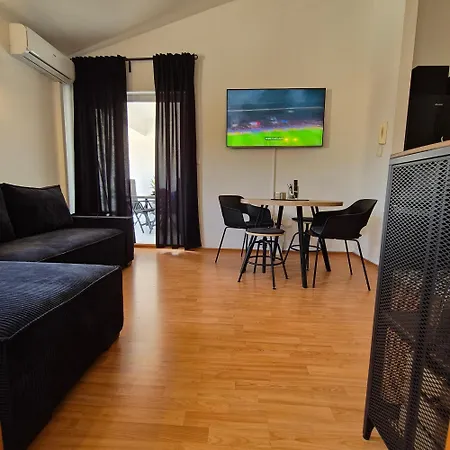 Tia Apartmán *